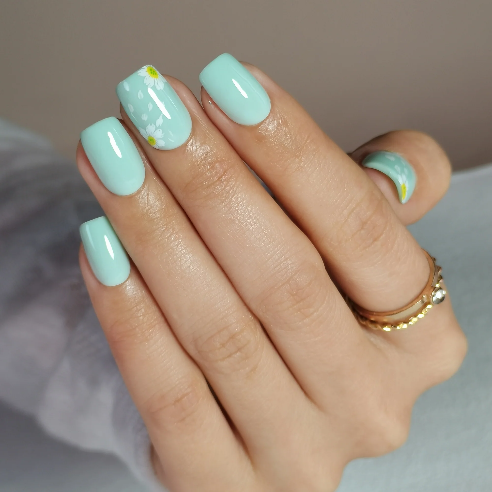 Mint Petal - Image 3