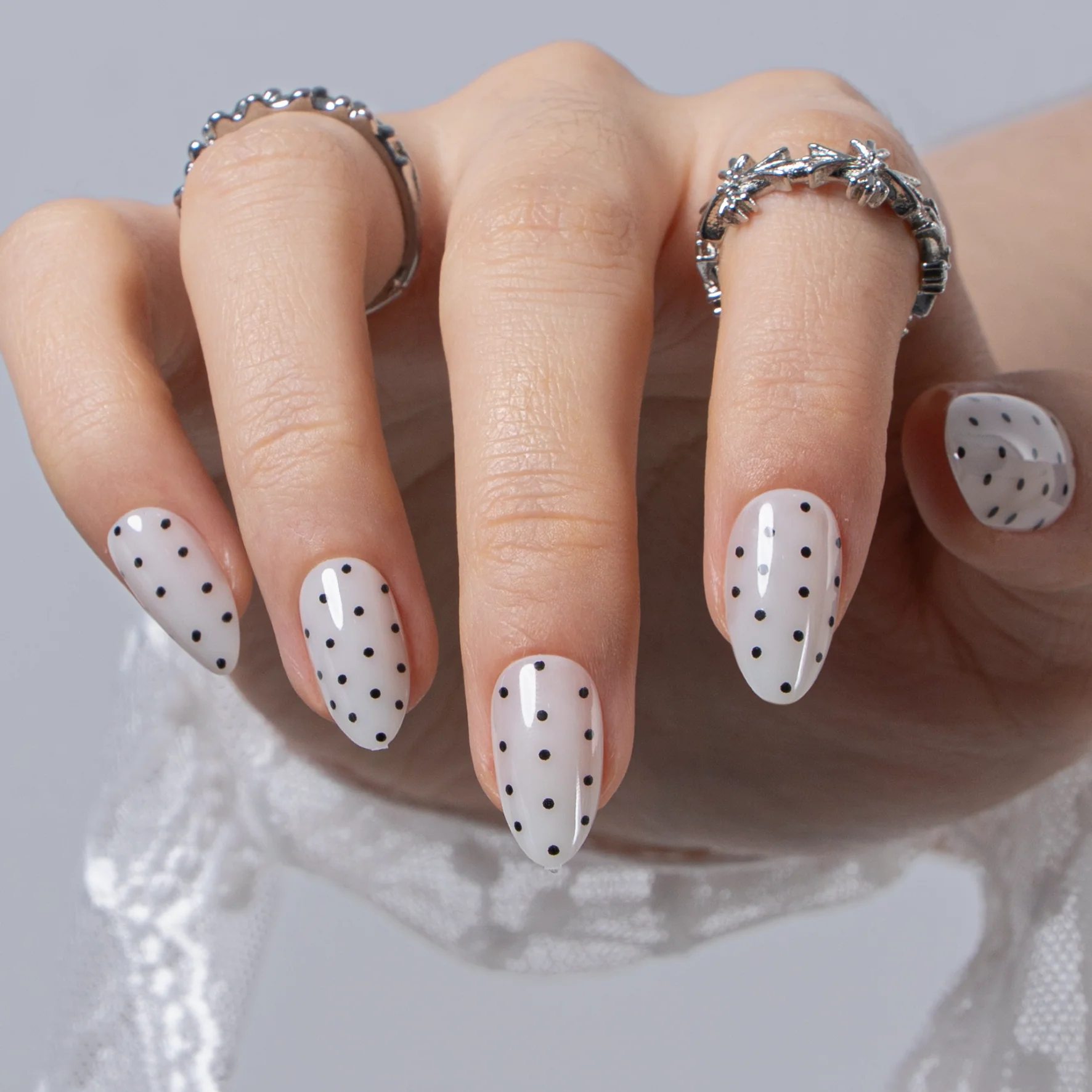 Dot Affair - Image 4