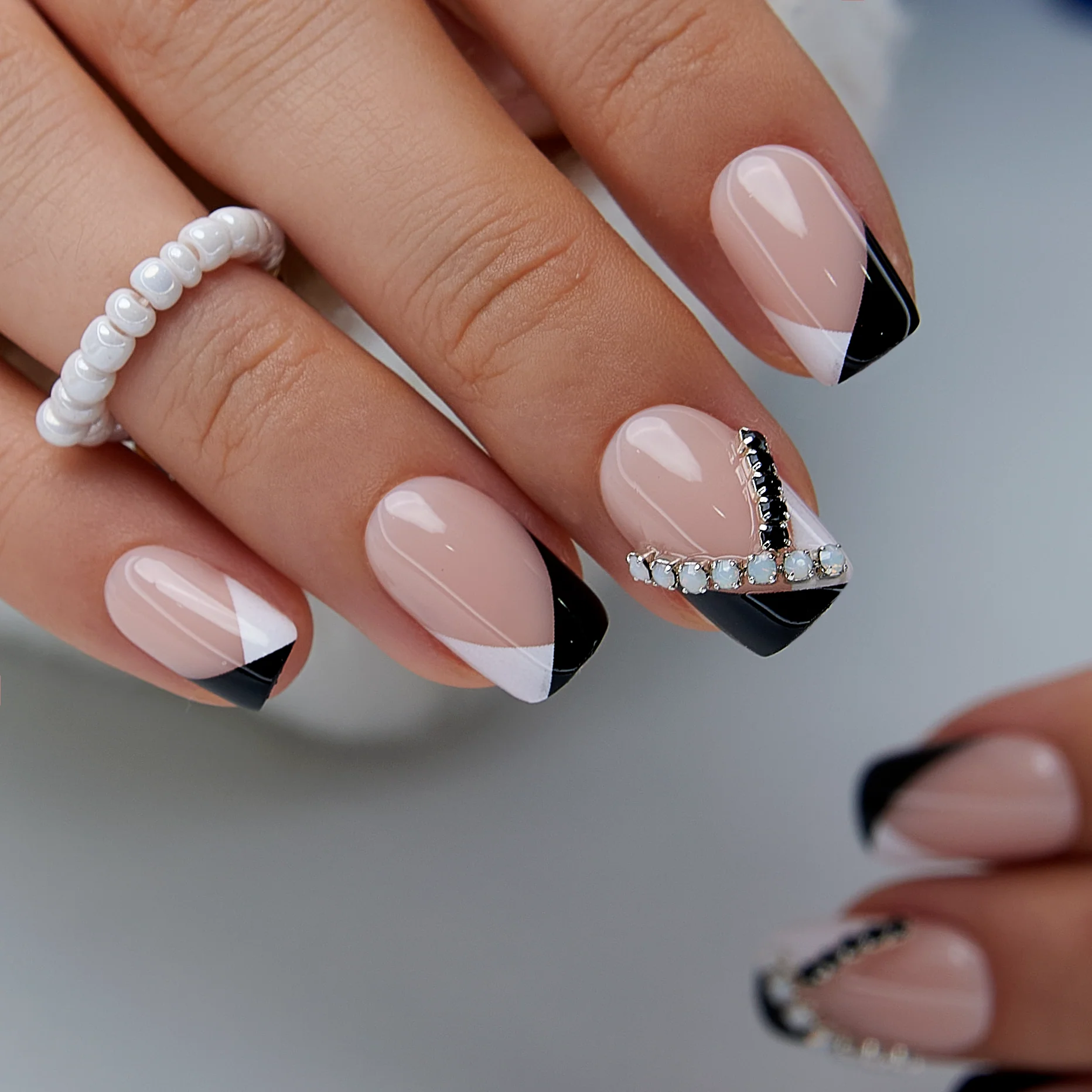Nude French Elegance - Image 3