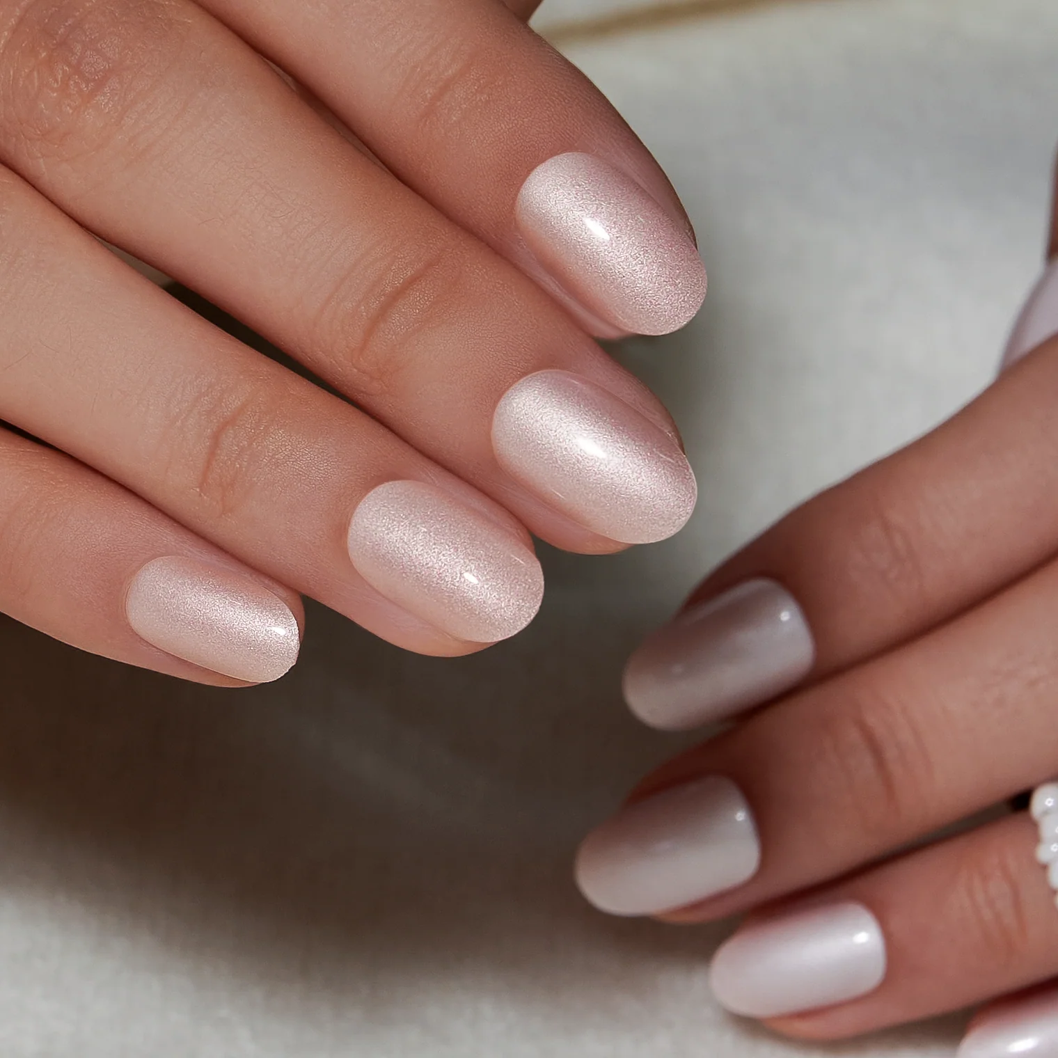 Delicate Glow - Image 3