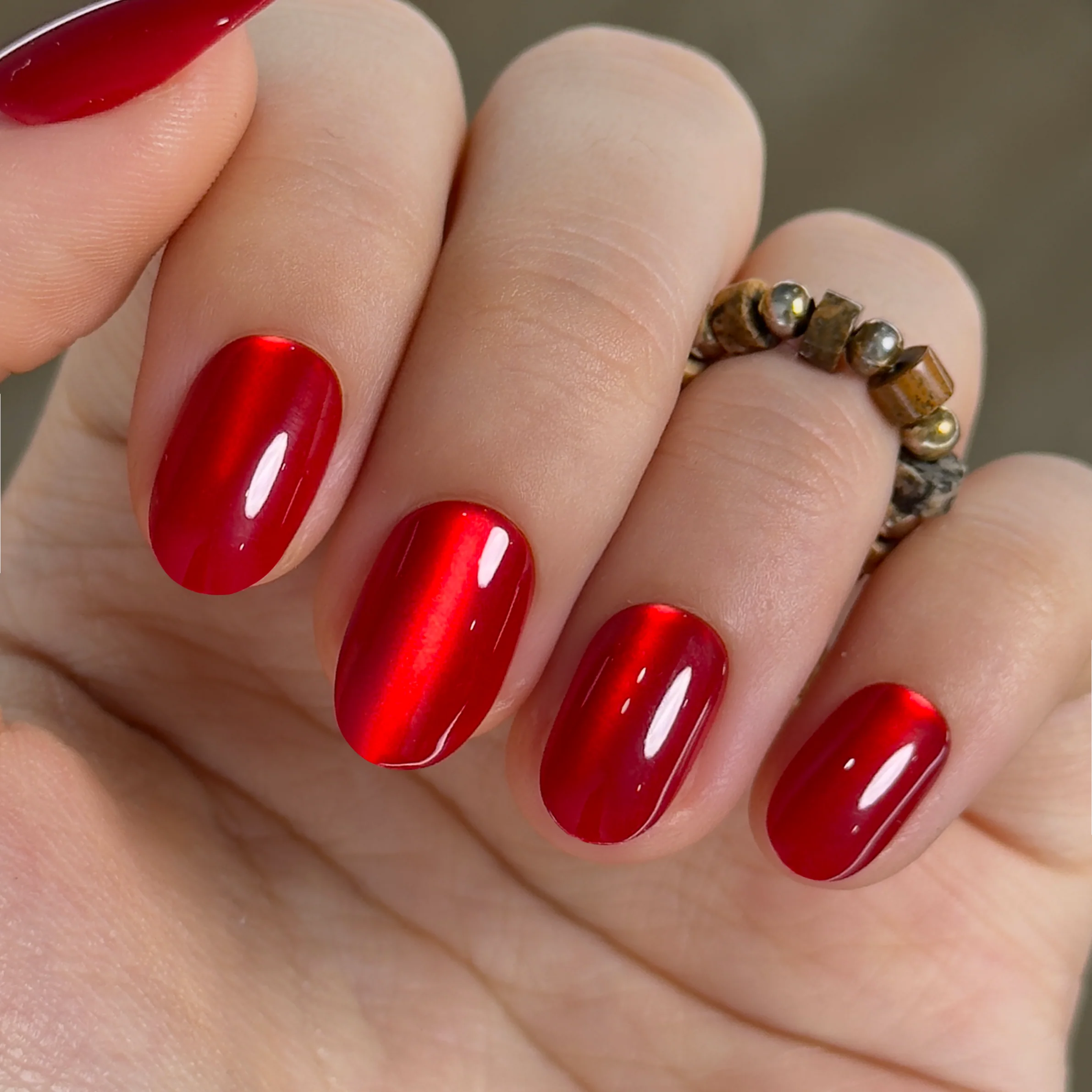 Ruby Luxe Glossy - Image 2