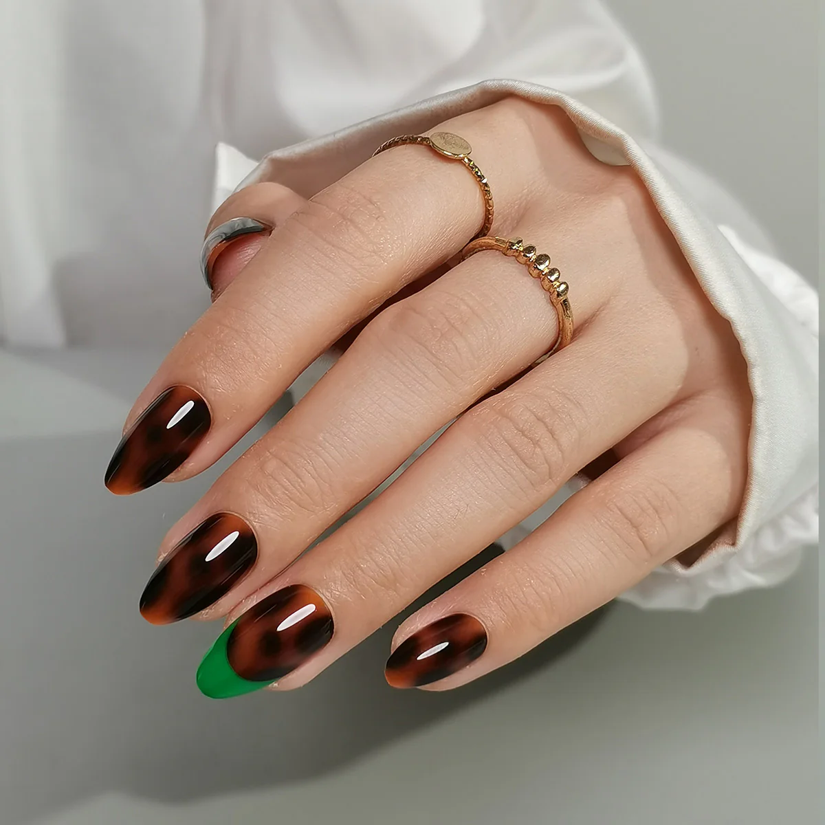 Green Leopard Glam - Image 2