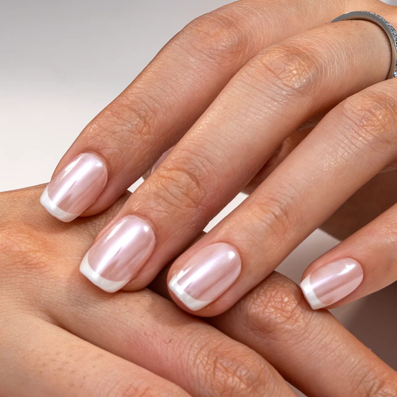 Soft French Allure - Image 2