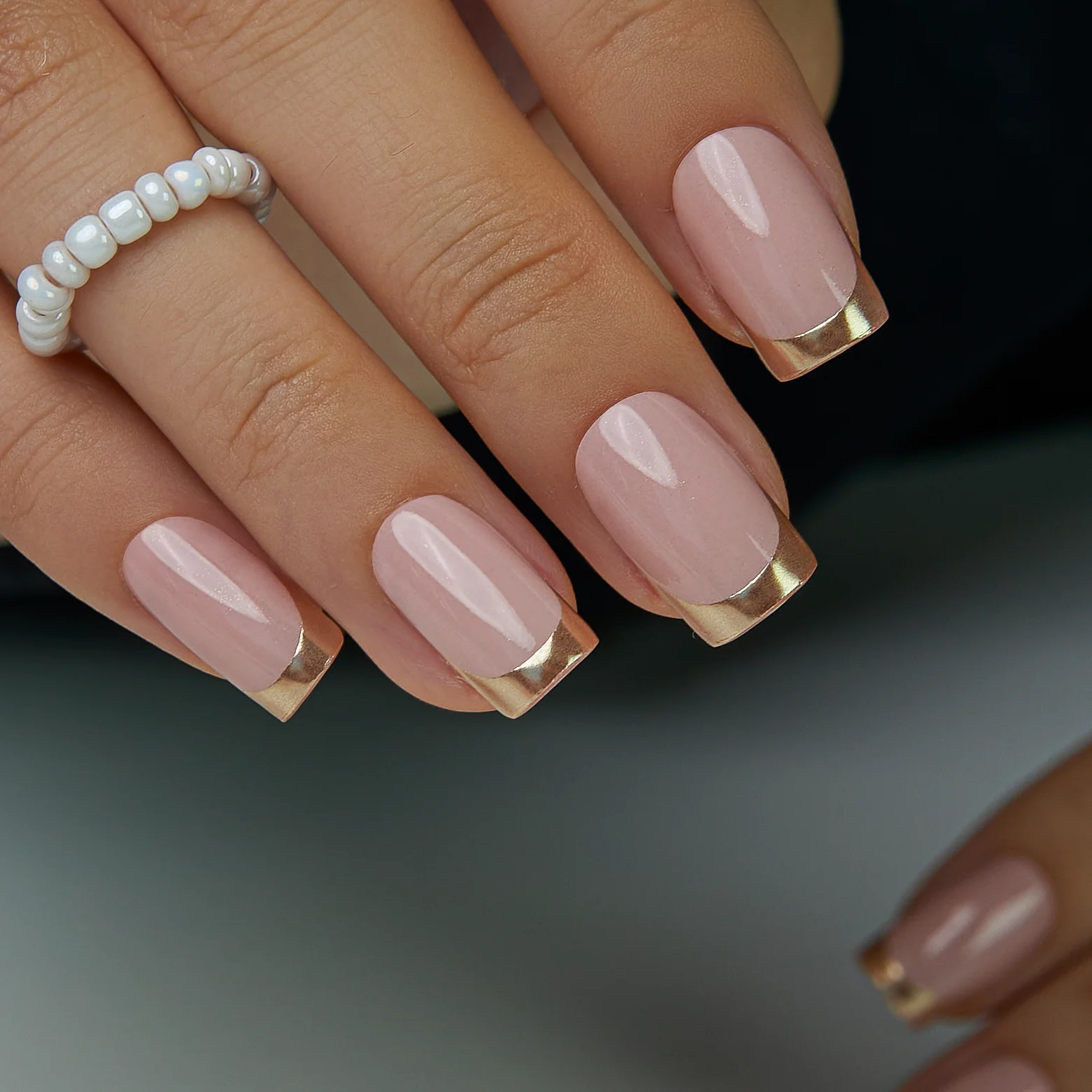 Golden French Chic - Image 2