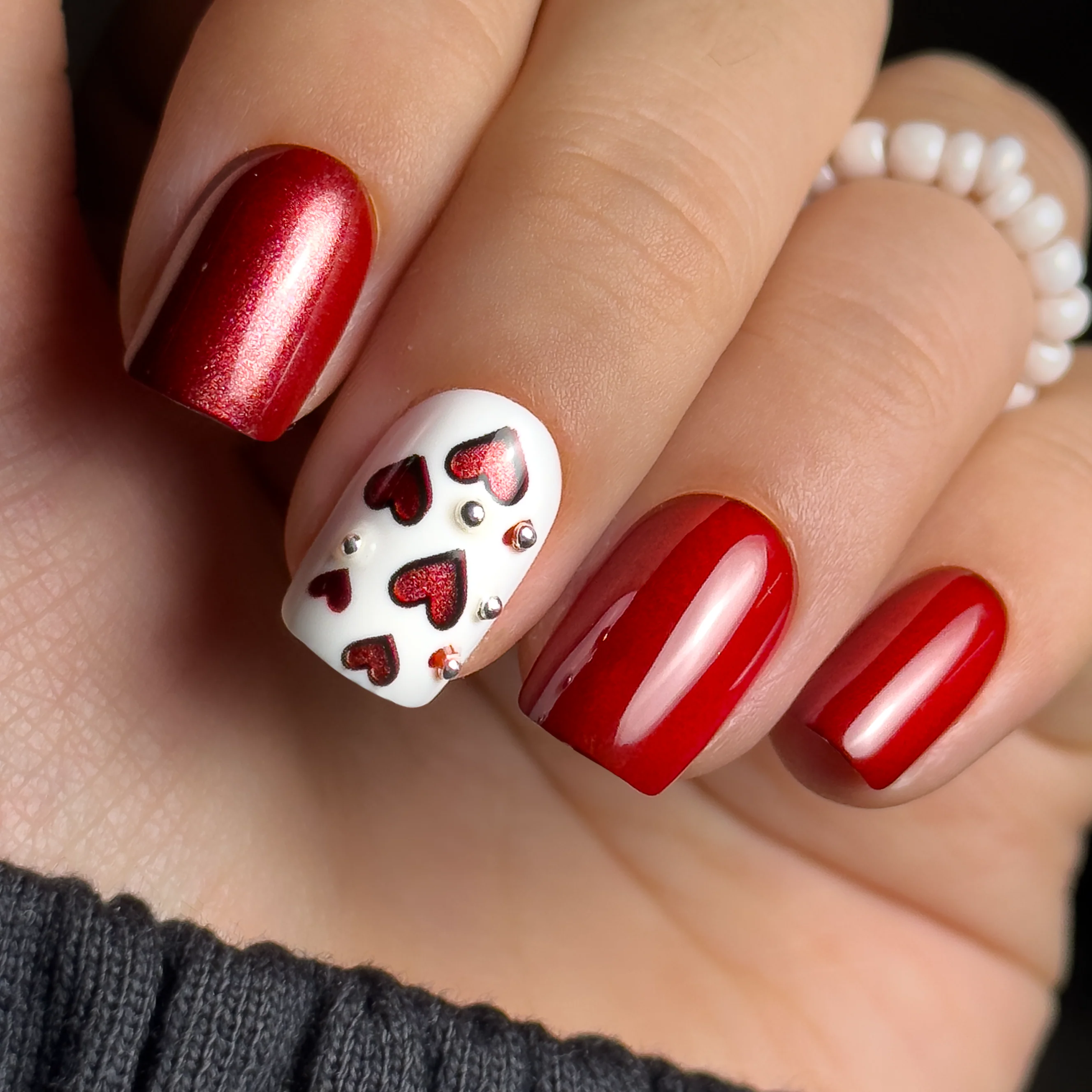 Romantic Red - Image 3