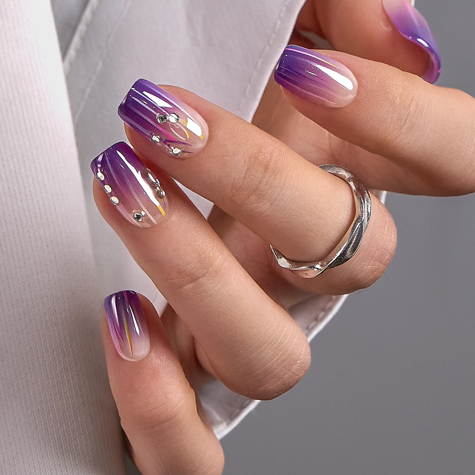 Designer’s Pick ·Aurora Shine