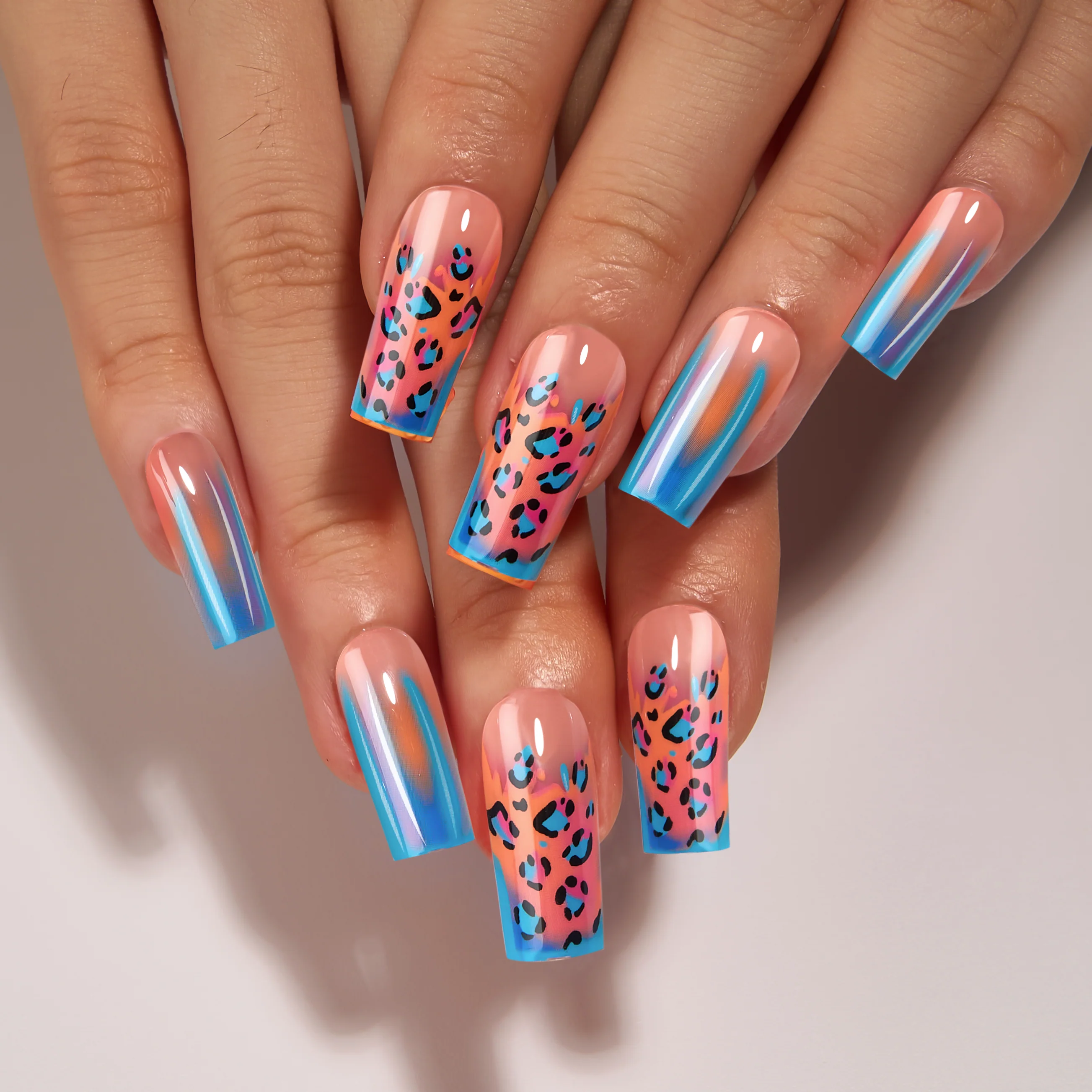 Designer’s Pick ·Laser Leopard - Image 2