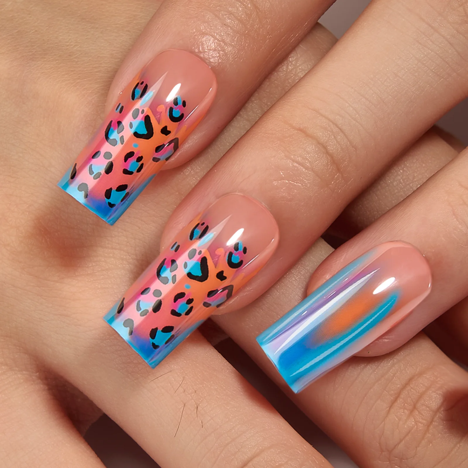 Designer’s Pick ·Laser Leopard - Image 3