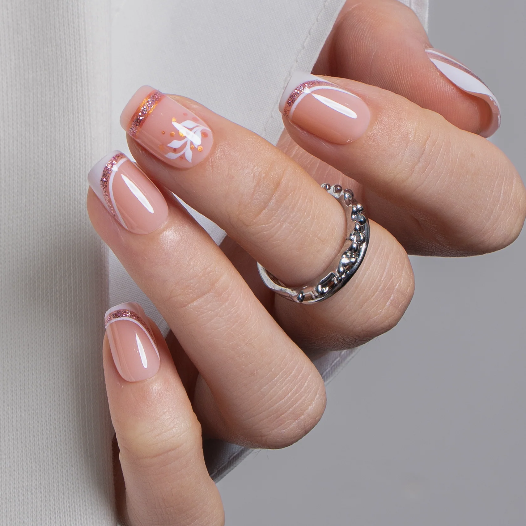 Rose Gold Elegance - Image 3