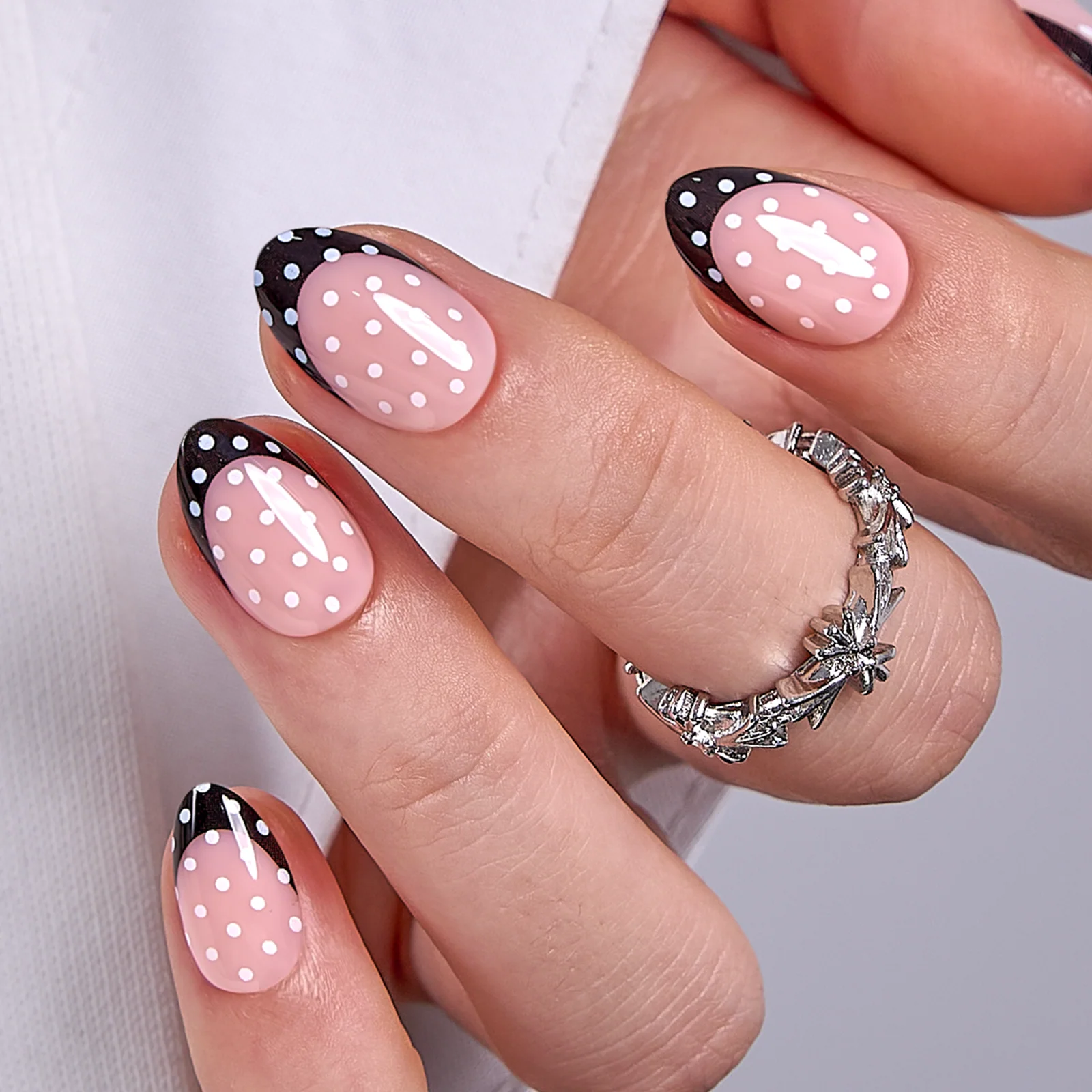 Retro Dots - Image 2