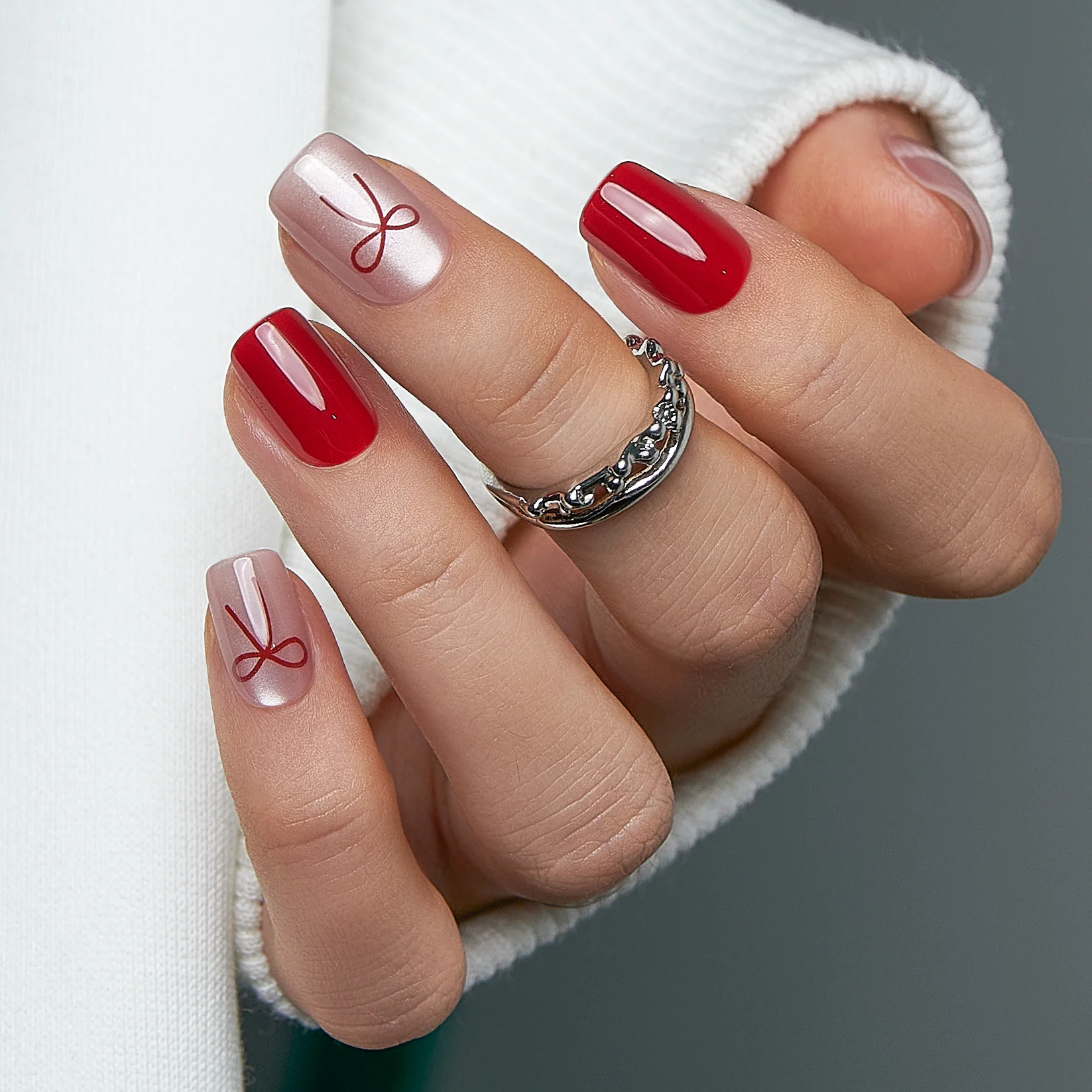 Ribbon Red Charm - Image 3